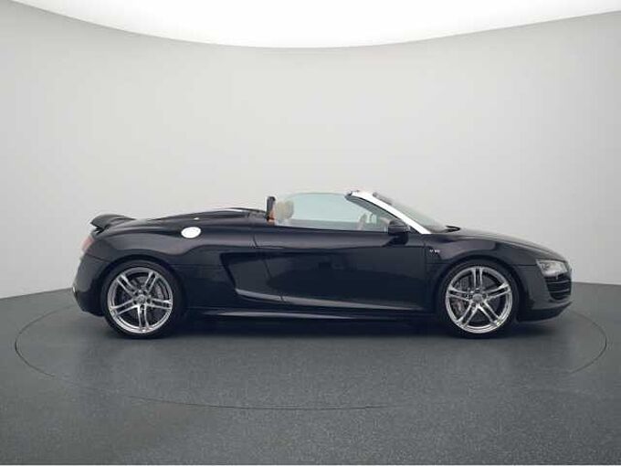 Audi R8 Spyder 5.2 quattro R TRON KERAMIK NAVI LEDER