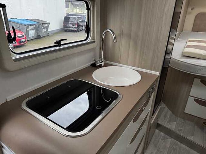  695 BETT DUSCHE SPÜLE TISCH WC HERD