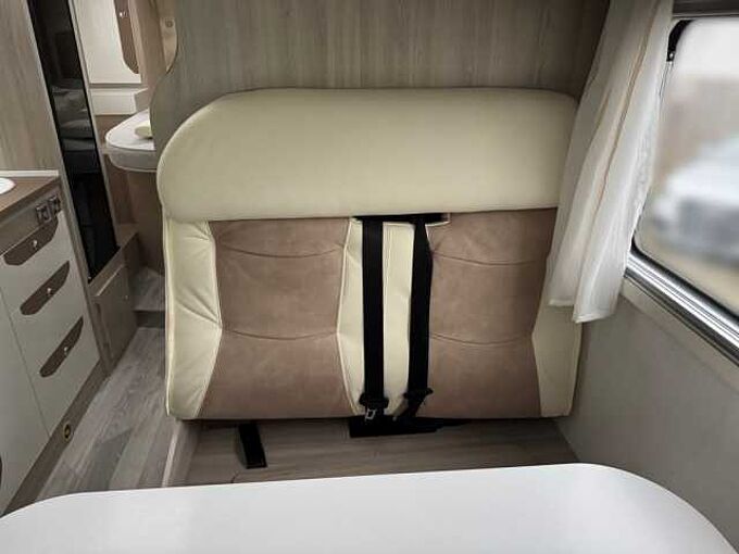  695 BETT DUSCHE SPÜLE TISCH WC HERD