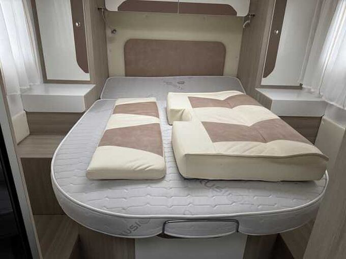 Fiat Ducato Wohnmobil (Ilusion 695) SPÜLE HERD DUSCHE