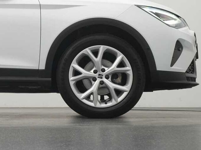 SEAT Arona FR ACC NAVI LED KAM SHZ PDC