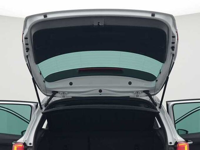 SEAT Arona TSI FR NAVI KAM LED