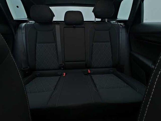 SKODA KAROQ Sportline 4x4 ACC MATRIX PANO NAVI SHZ KAM