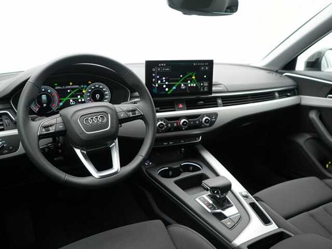 Audi A4 Avant TFSI S TRON MATRIX AHK PDC VIRT
