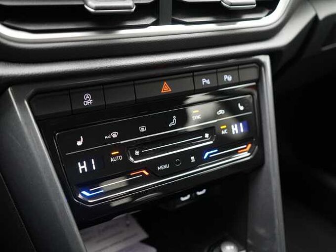Volkswagen T-Roc AHK NAVI KEYLESS SHZ PDC