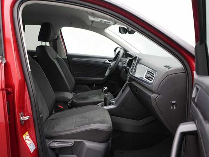 Volkswagen T-Roc AHK NAVI KEYLESS SHZ PDC