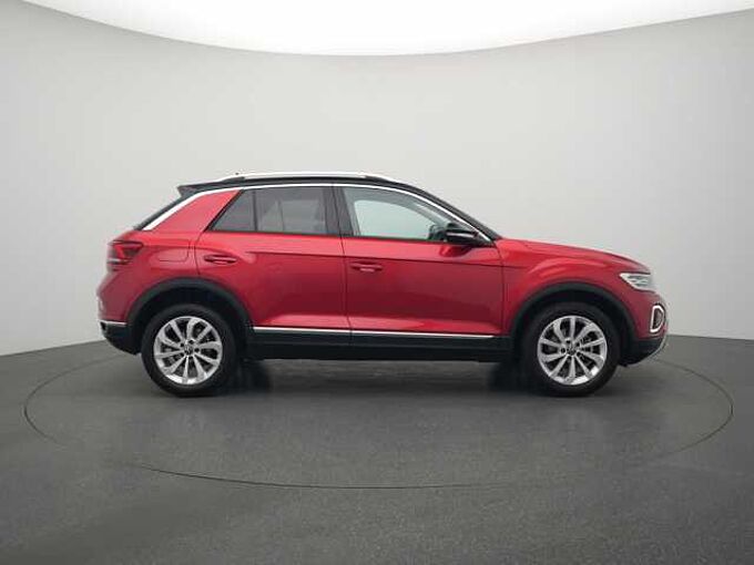 Volkswagen T-Roc AHK NAVI KEYLESS SHZ PDC
