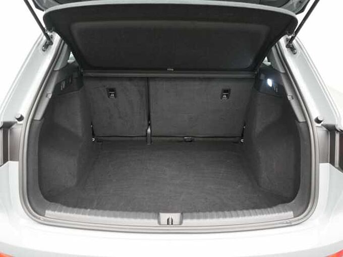 Audi Q4 e-tron NAVI SHZ PANO LED PDC