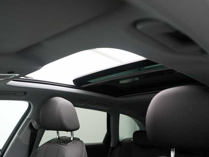 Audi A4 Avant quattro S-TRON STANDHZ NAVI PANO SHZ