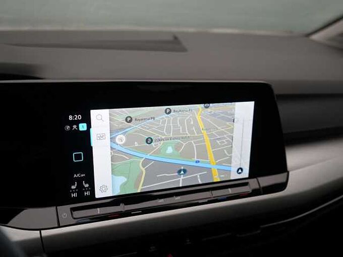 Volkswagen Golf VIII Life DSG LENKRAHZ APP CONNECT VIRT LED