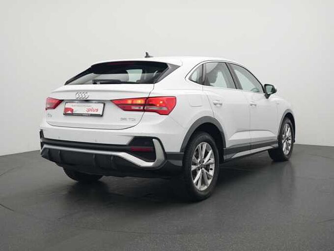 Audi Q3 Sportback S line ACC APP SHZ NAVI LED PDC