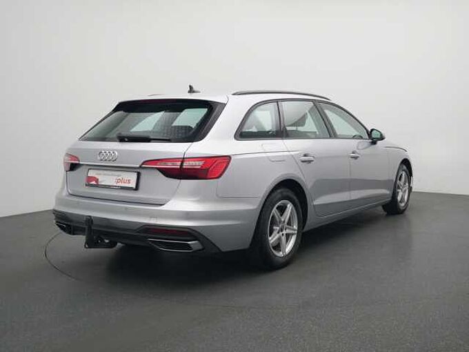 Audi A4 AHK ACC LED FACEL. NAVI APP