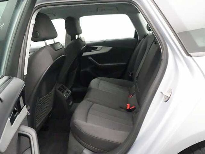 Audi A4 Avant S-TRON ACC AHK SHZ APP NAVI PDC