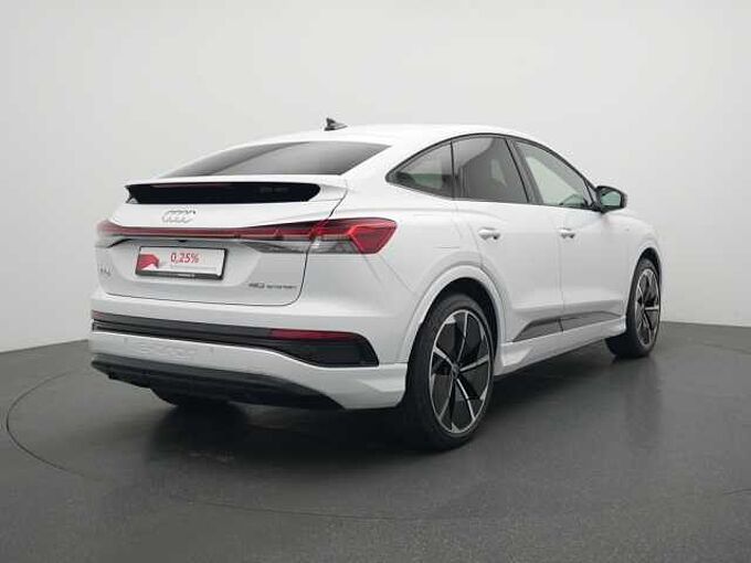 Audi Q4 Sportback S line PANO SONOS ACC NAVI RAUTE