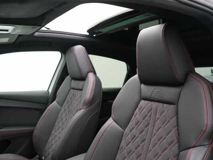 Audi Q4 Sportback S line PANO SONOS ACC NAVI RAUTE