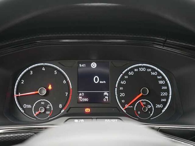 Volkswagen T-Cross TSI APP CONNECT KAM SHZ ACC NAVI