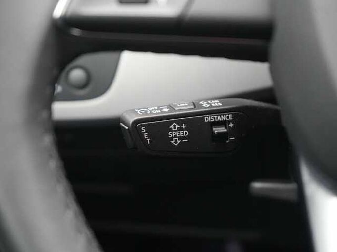 Audi A4 TDI quattro S line KAM MEMORY SHZ LED PDC APP