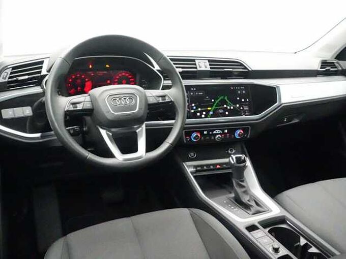Audi Q3 Sportback S line STRON VIRT APP LED PDC
