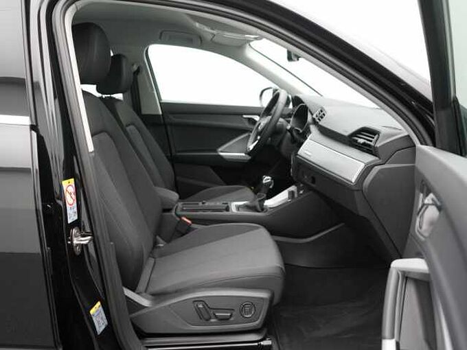 Audi Q3 Sportback TFSI S line S-TRON LED APP SHZ PDC