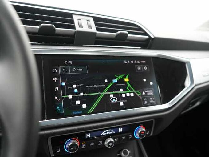 Audi Q3 Sportback TFSI S line S-TRON LED APP SHZ PDC