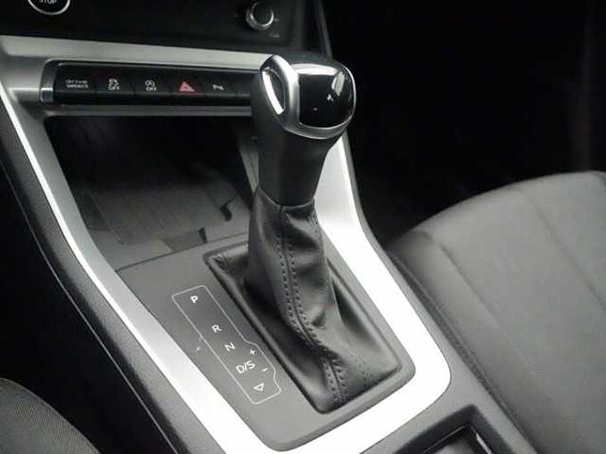 Audi Q3 Sportback S line S TRON KAM NAVI ACC SHZ