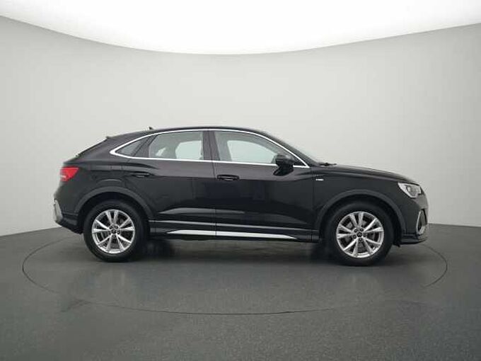 Audi Q3 Sportback TFSI S line S-TRON APP LED SHZ PDC