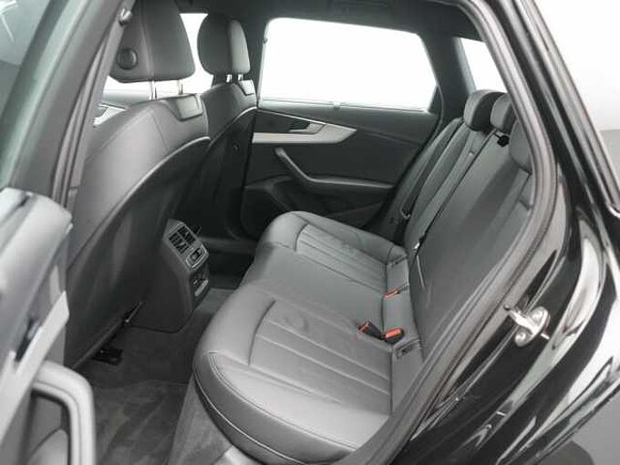 Audi A4 Avant quattro S line LEDER NAVI ACC VIRT