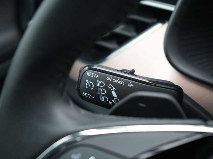 SKODA SCALA 1.0 TSI DSG APP CONNECT SHZ PDC KLIMA
