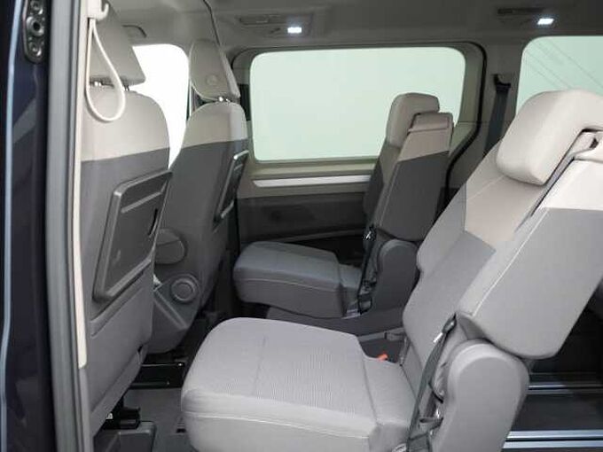 Volkswagen T7 Multivan LR VIS A VIS VIRT DSG LED NAVI PDC