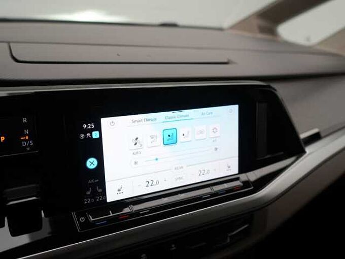 Volkswagen T7 Multivan LR VIS A VIS VIRT DSG LED NAVI PDC