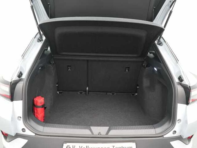 Volkswagen ID.4 Pure NAVI VIRT ACC APP CONNECT LED PDC