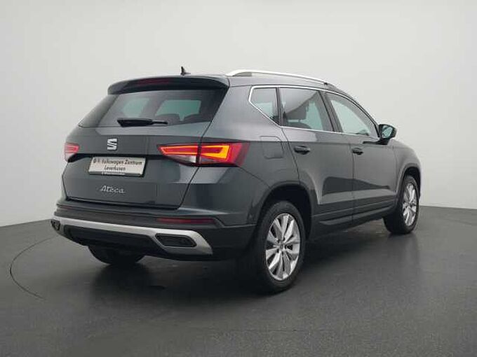 SEAT Ateca 1.5 TSI Style DSG NAVI VIRT AHK LENKRADHZ