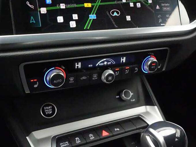 Audi Q3 Sportback S line S TRON AHK NAVI ACC SHZ LED