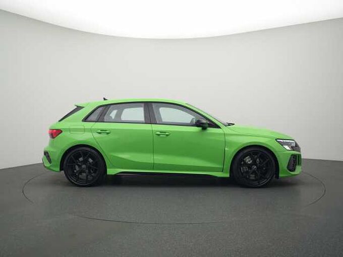 Audi RS3 Sportback quattro STRON SPORTSITZE APP PDC