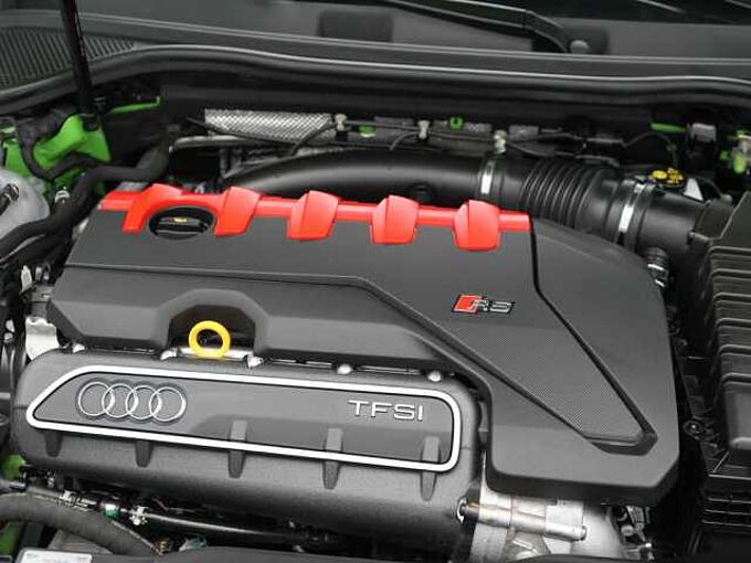 Audi RS3 Sportback quattro STRON SPORTSITZE APP PDC
