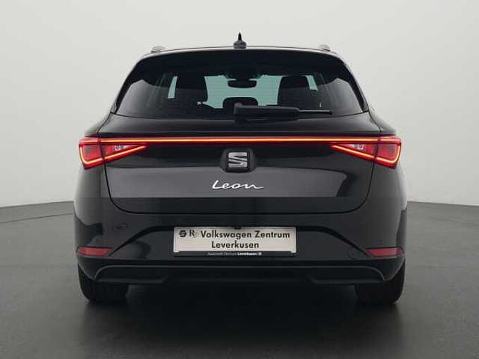 SEAT Leon ST Style DSG KAM LED CARPLAY PDC VIRT LED