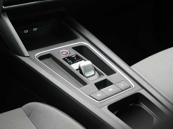 SEAT Leon Sportstourer eTSI DSG KAM APP LED KAM