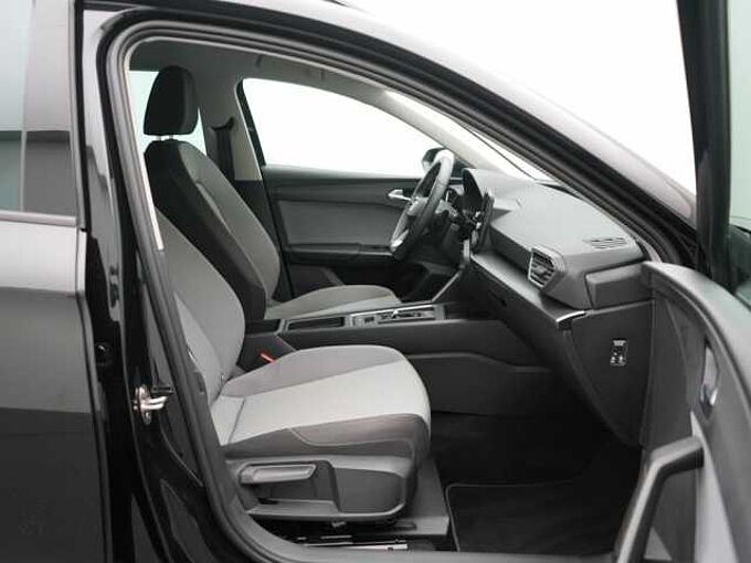 SEAT Leon Sportstourer eTSI DSG KAM APP LED KAM