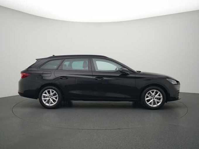 SEAT Leon Sportstourer eTSI DSG KAM APP LED KAM