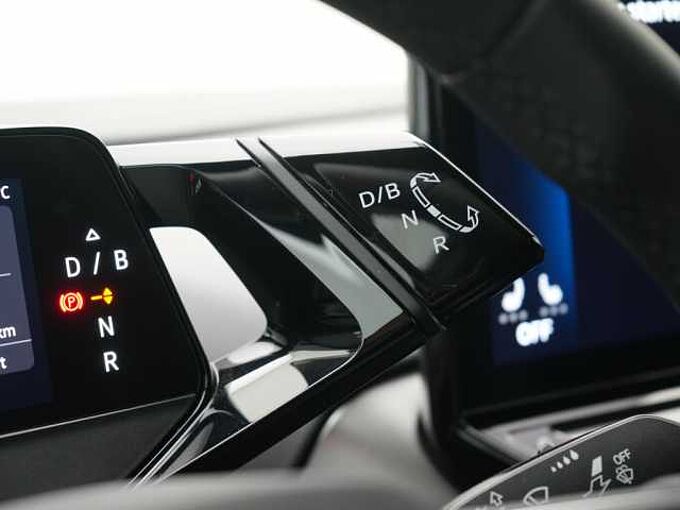 Volkswagen ID.5 Pro Performance NAVI ACC AHK KEYLESS VIRT
