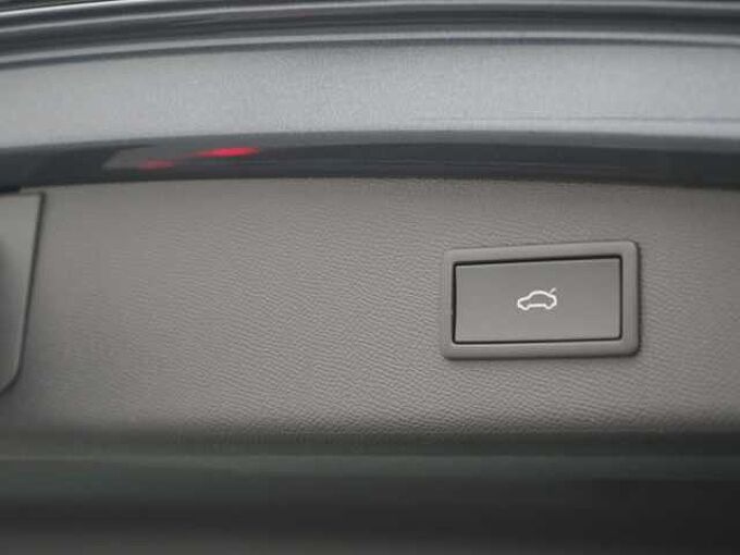 SEAT Leon Sportstourer TSI DSG APP CONNECT KLIMA