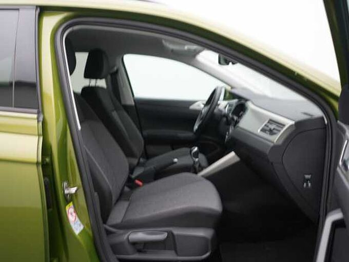 Volkswagen Taigo Move APP CONNECT KEYLESS PDC LED
