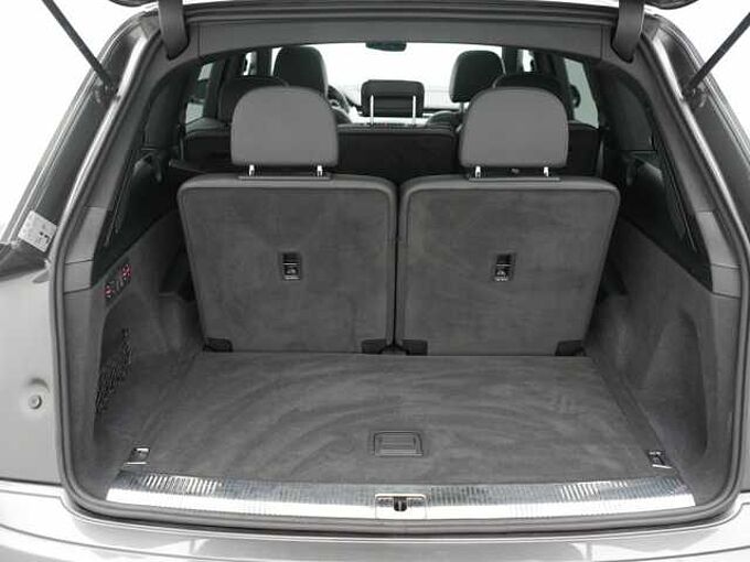 Audi Q7 S line 7-SITZER LEDER RAUTE MEMORY ALLRAD ACC