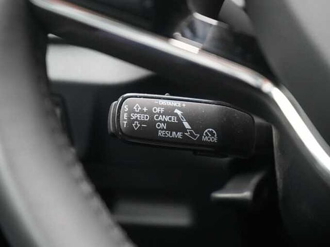 SKODA KAMIQ TSI Selection SHZ PDC APP CONNECT VIRT