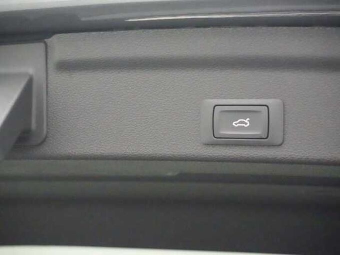 Audi Q3 Sportback e S line AHK NAVI VIRT MATRIX