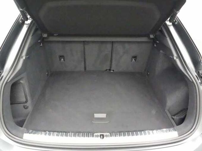 Audi Q3 Sportback S TRON APP CONNECT LED KAM SHZ