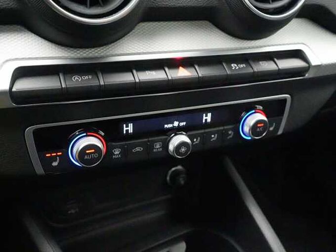 Audi Q2 advanced S-TRON KAM ACC SHZ APP PORT NAVI