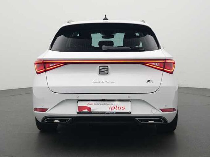 SEAT Leon ST FR DSG ACC CARPLAY NAVI KAM SHZ