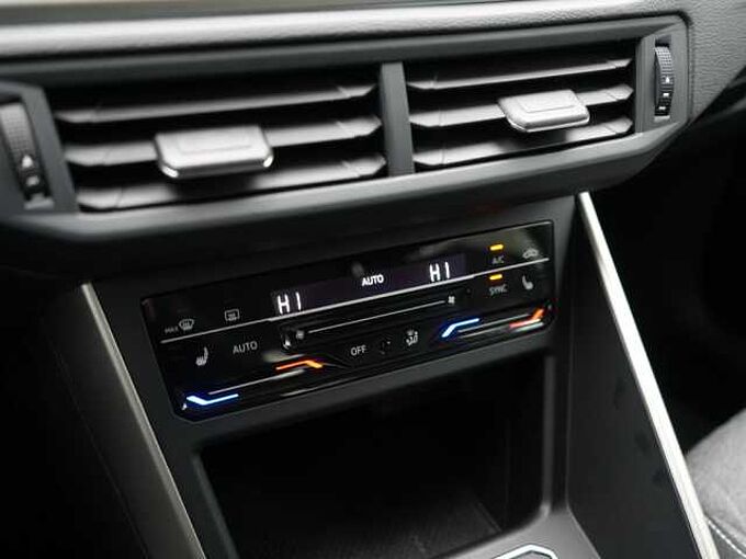 Volkswagen Polo Move APP CONNECT LED SHZ PDC