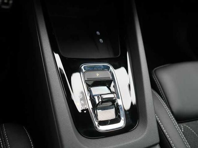 SKODA OCTAVIA Combi RS DSG NAVI VIRT APP KAM KEYLESS